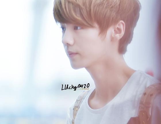 ������ͬ�ˣ�¹�ϣ�һ·Ӱ��